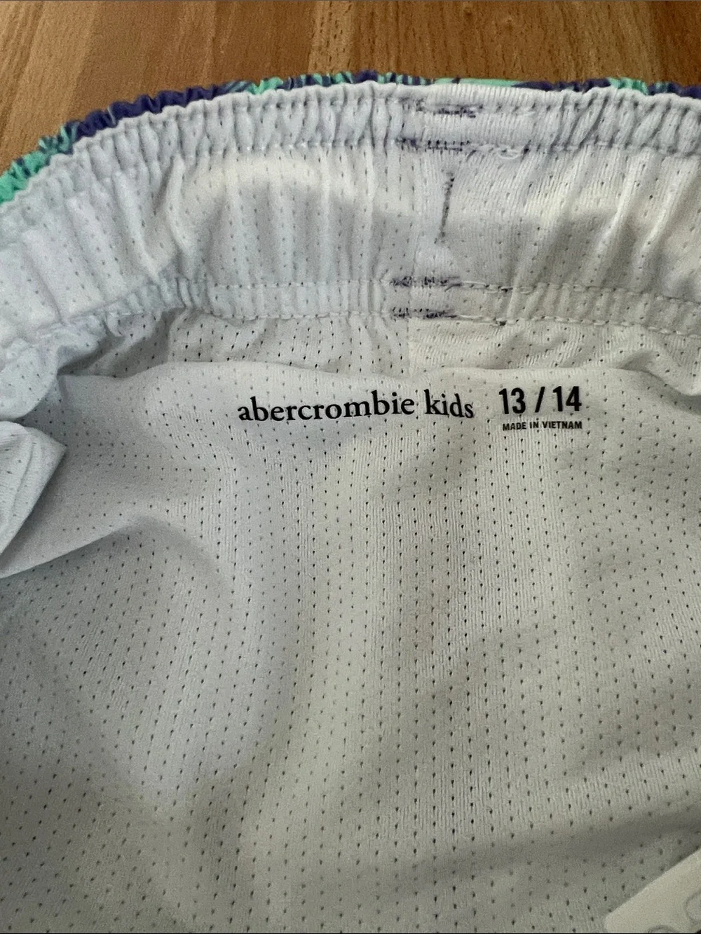 abercrombie kids excellent shoes